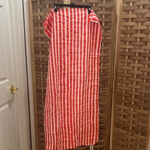 Pottery Barn Kids Dr .Seuss Swaddle Blanket 100% organic cotton